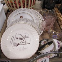 BOX OF COLLECTOR PLATES, CHINA ETC