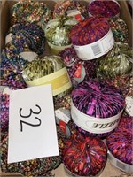 Lot of decorative yarn