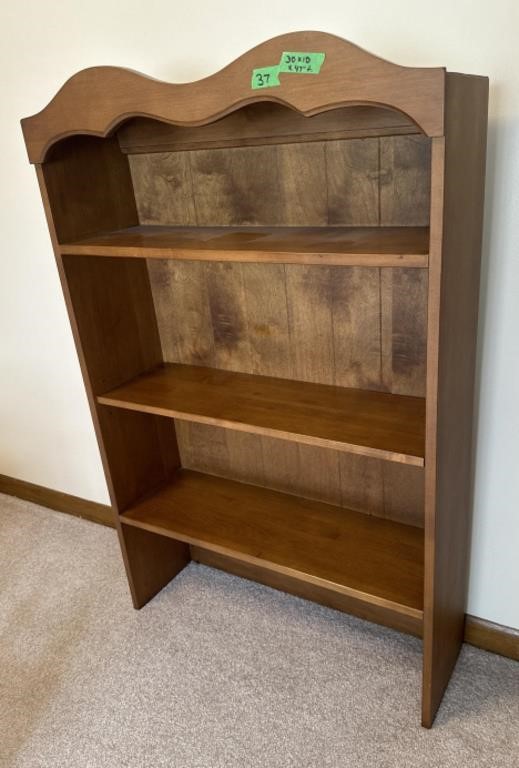 Vilas Maple Book shelf