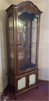 Curio cabinet