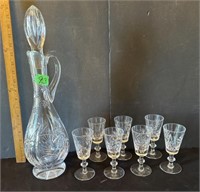 Pinwheel crystal Decanter with glasses