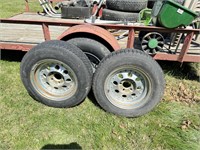 Pair of 15 Inch Rims & Tires, Hold Air