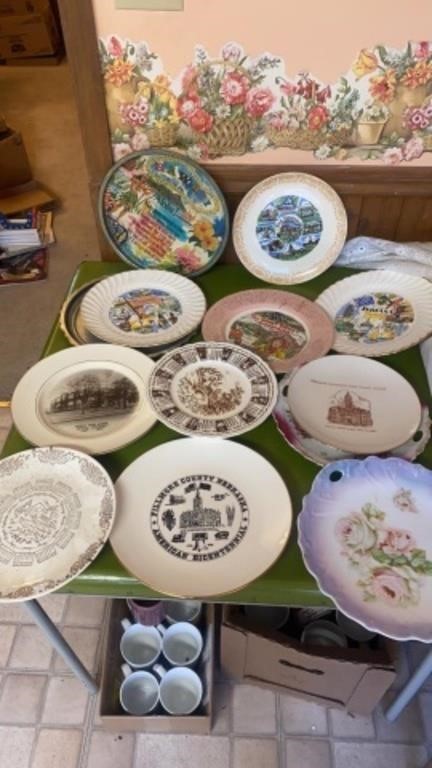 PLATES OF PLACES AND 2 FLORAL OLD PLATES