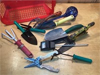 Gardening tools