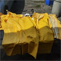 Yellow raingear size L 2 sets