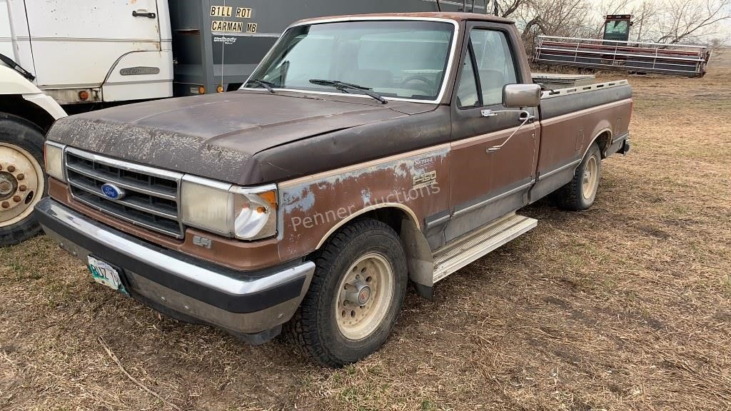 1990 Ford F-150 XLT Lariat Pickup V8, 5.0L