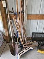 Long handles tools: Shovel, push Broom, claw, ax