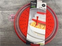 New collapsible microwave food cover