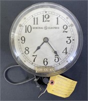 General Electric Wall Clock, Model NP51696 (A)