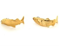 Pair of 14kt gold salmon earrings, very finely det