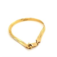14kt Gold bracelet  4.5 grams total weight