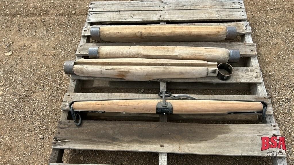 3 Wooden Axles for a Buggy + Evener