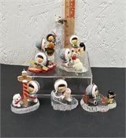 Set of 8 Hallmark Frosty Friends Ornaments