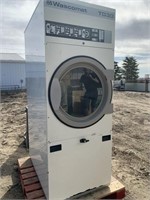 Commercial Laundry Dryer-Wascomat TD 30-Working