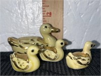 Set of 4 Vintage Ceramic Mother Duck w/3