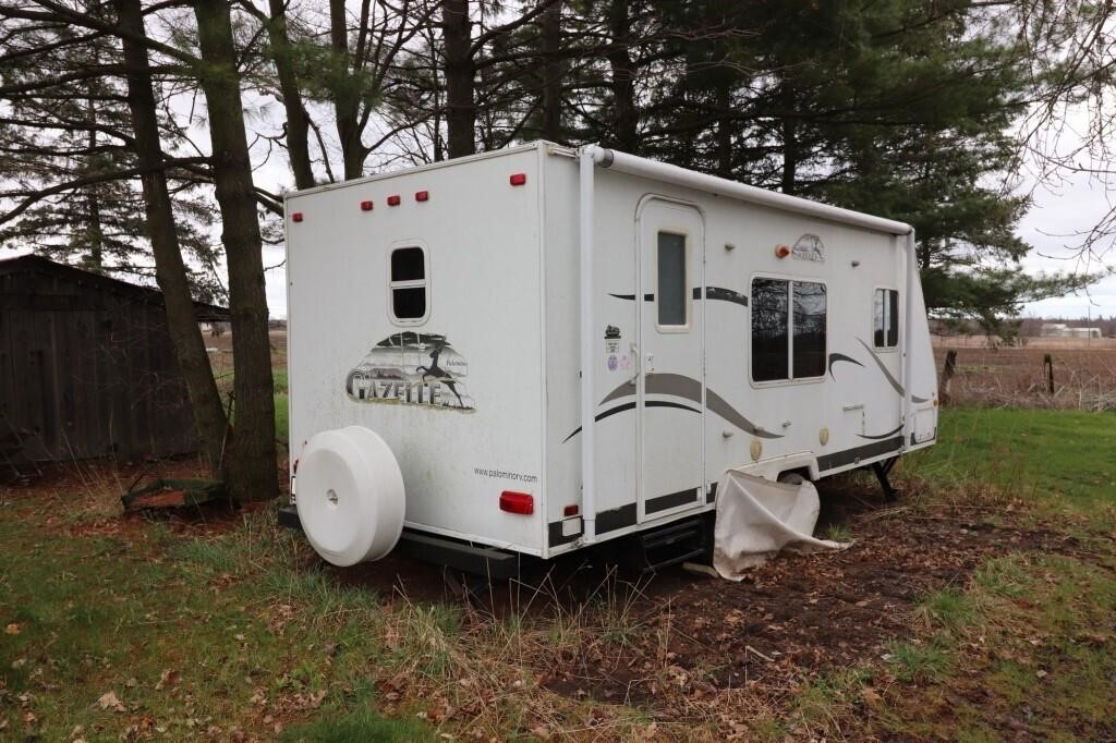 2008 Ultralite Gazelle 19ft Camper Trailer