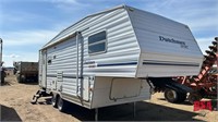 2003 Dutchman 5th Wheel Trailer, 24'