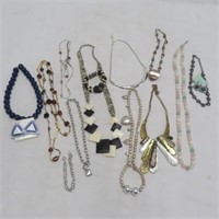 Costume Jewelry - Necklaces & Bracelets - Assorted