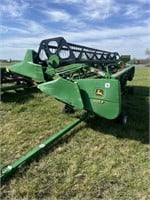 38. John Deere 925F 25’ small grain head