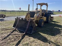 41. 2000 John Deere 210LE Skip Loader