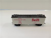 Swift Refrigerator Line   SRLX1020