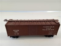Norfolk and Western Box Car