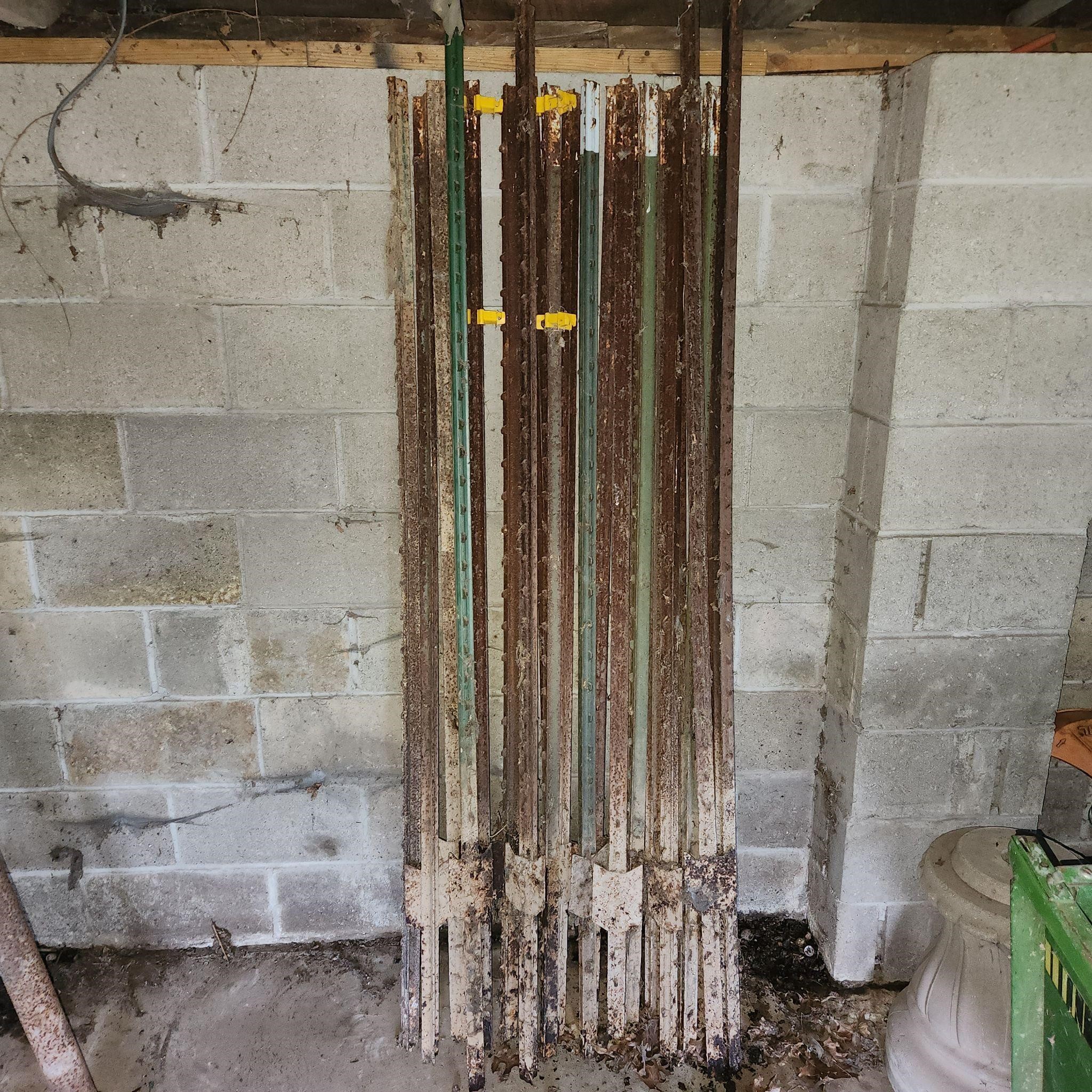 20 T Posts