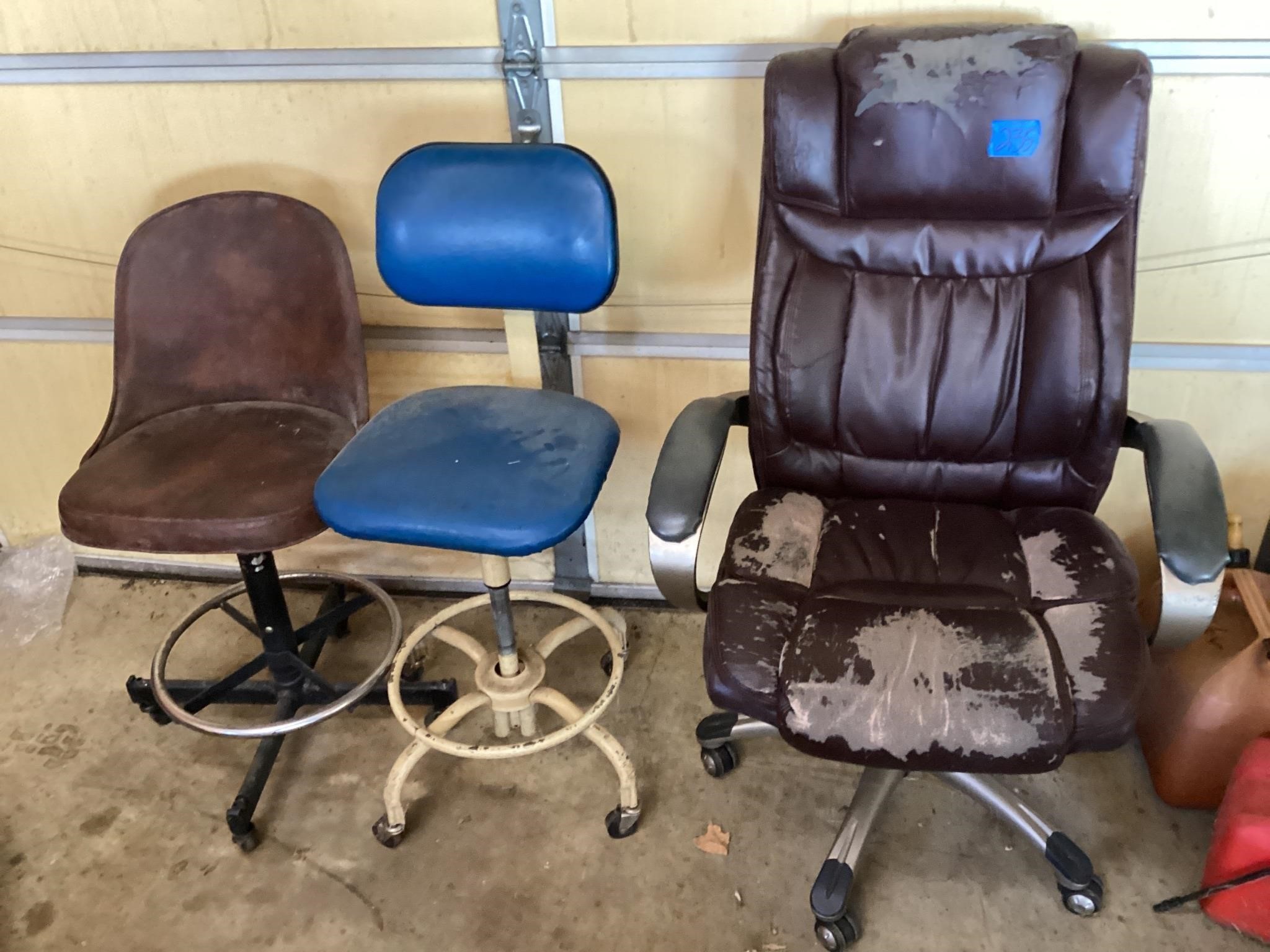 Assorted office/shop chairs