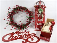 Christmas Metal Signage, Wreath, Sleigh