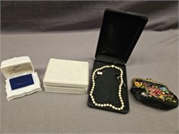 JEWLERY BOXES, NECKLACE AND MATCHING EARRINGS,