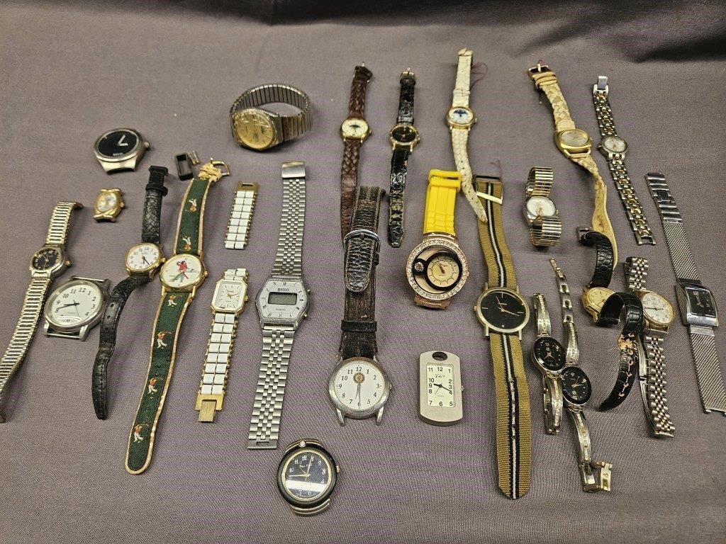 HOROLOGIST LOT! THESE WATCHES NEED REPAIRED,
