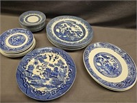 ALL THE BEAUTIFUL BLUE CHINA PLATES ALL BETWEEN