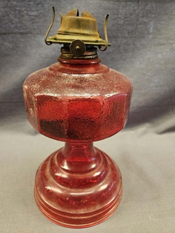 11" VINTAGE 1955 P&A RISDON FLASHED RED OIL LAMP