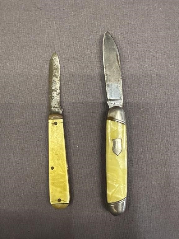 2 VINTAGE POCKET KNIFES, HAMMER BRAND