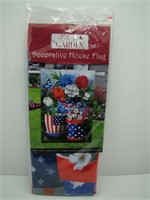 America In Bloom House Flag