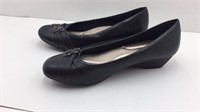 AirFlex Women’s Black Shoes Size 8 1/2 Medium