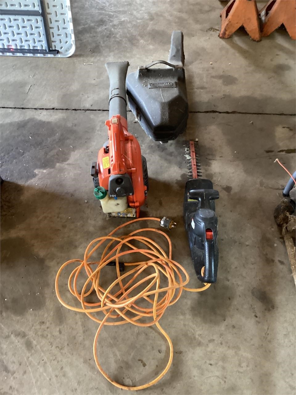 Trimmers,chainsaw, blower