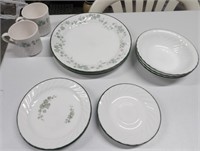 Corelle Ivy Pattern Dish Set