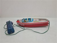 Zoom Boat Battery Op Tin Toy