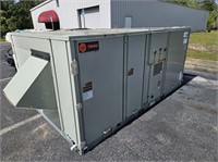 *TRANE PACKAGED ROOFTOP UNIT GAS/ELECTRIC