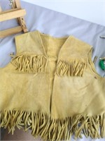 INDIAN BEST LEATHER VINTAGE CHILD'S TAN AND SUEDE