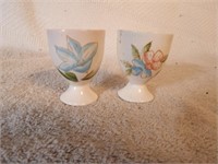 2 Egg Cups