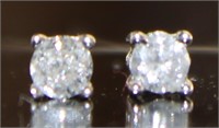 Round Brilliant Mini Diamond Stud Earrings
