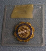 Early National Dairy 6 yr safe driver award pin