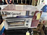 Counter Top Toast Oven Broiler NIB