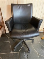 Black Office Chair, Gas Ride, Vinyl,