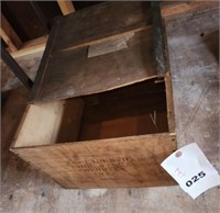 14 X 15 X 10 WOODEN SHIPPING BOX W/ LID