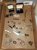 LOT COSTUME JEWELRY PINS NOVELTY KNIVES & OTHER