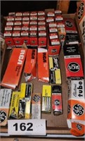LOT SMALL RADIO TUBES IN BOXES - UNTESTED