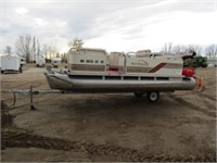 1999 Northwood 18ft. Pontoon Johnson 40HP, Trailer